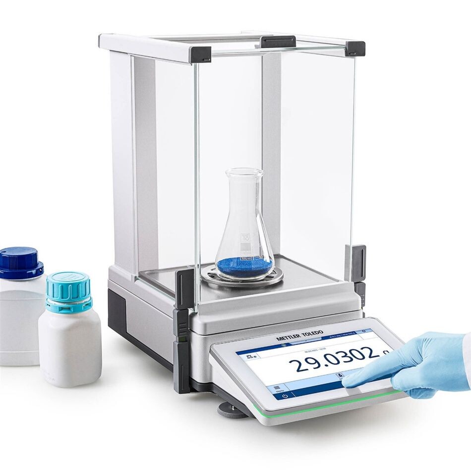 METTLER-TOLEDO Analysenwaage MX104/M Geeichte Ausführung Wägebereich 120 g Ablesbarkeit (d) 0,1 mg Eichschritt (e) 1 mg